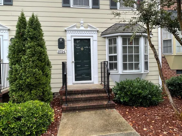 3724 Greenes Xing, Greensboro, NC 27410