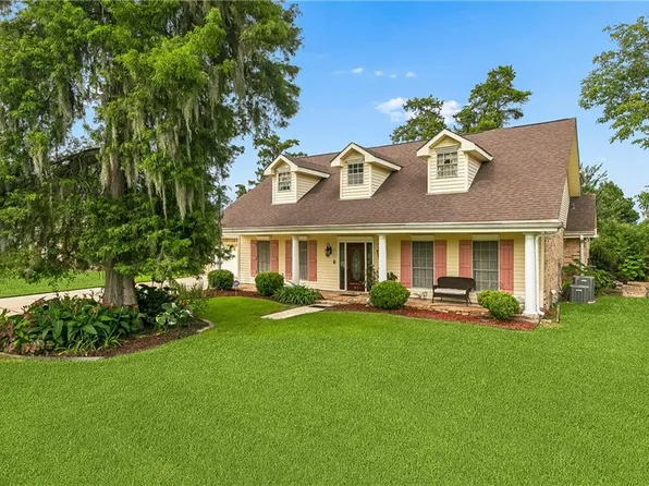 80 Belle Helene Dr, Destrehan, LA 70047