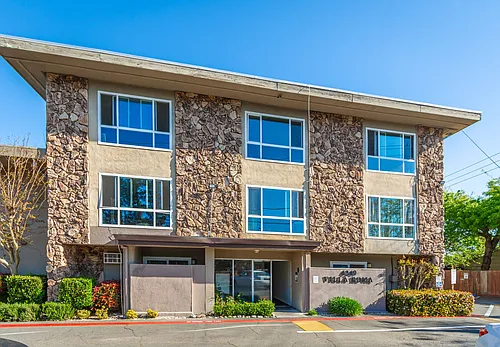 Villa Roma Apartments. Photo 1