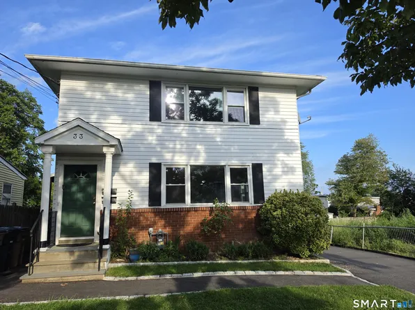 33 Dora Street, Stamford, CT 06902