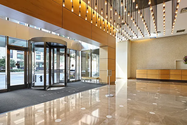 Sold by Damico Group Real Estate | media 26