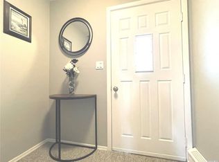 31 Crooked Hill Rd, Huntington, NY 11743