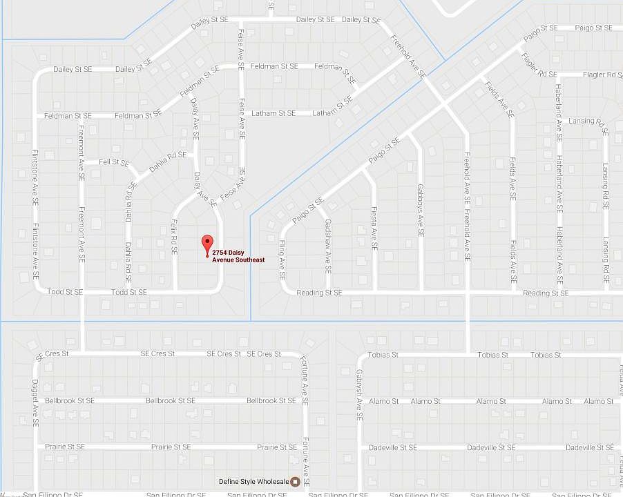 2nd image of 2754 Daisy Ave SE