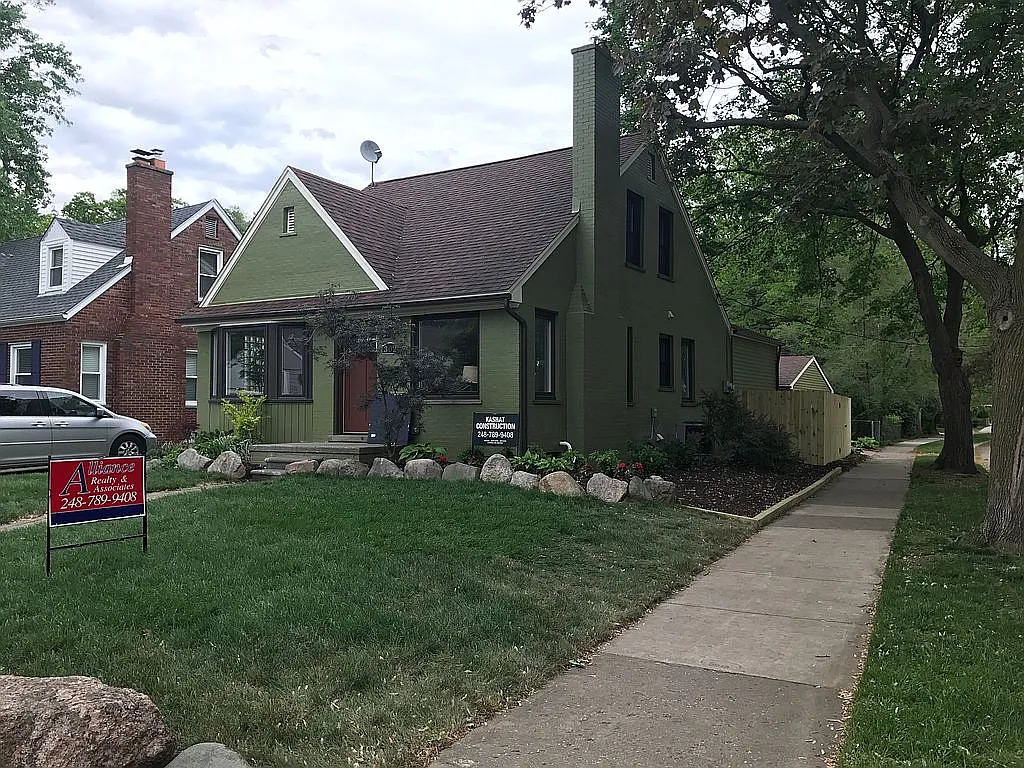 302 N Blair Ave photo 1