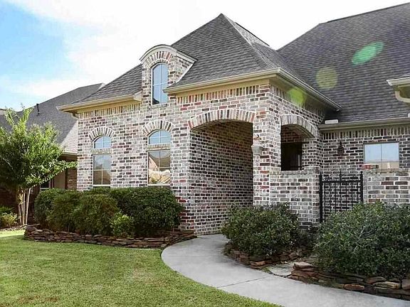 2nd image of 3535 Canyon Ln