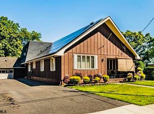 609 Peach St, Hammonton, NJ 08037