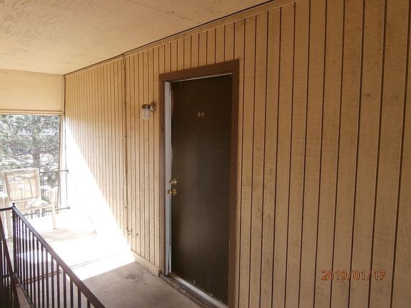 3rd image of 6403 NW Oak Ave #B9