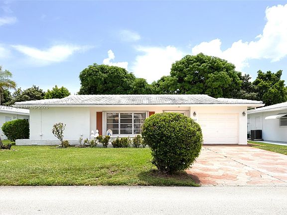 4th image of 7102 NW 71st St