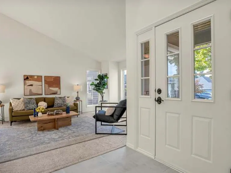 16605 NW Dublin Ct — Photo 4