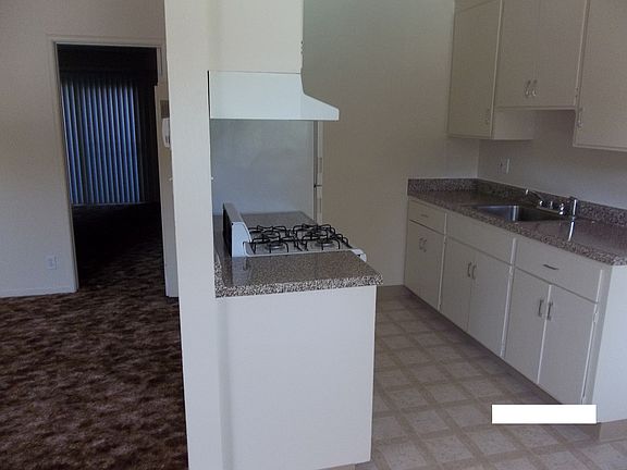 2nd image of 1514 Lincoln Blvd APT 20