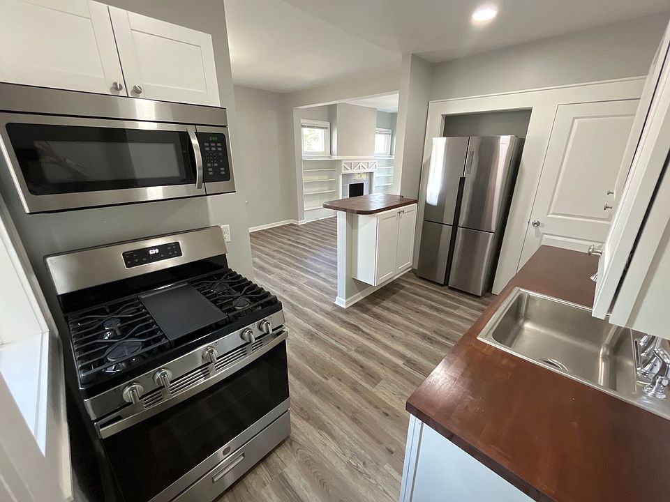1st image of 1087-1097 Stanley Ave #1087