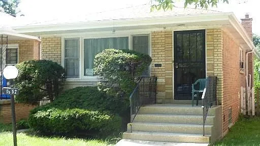 10552 S Green St photo 1