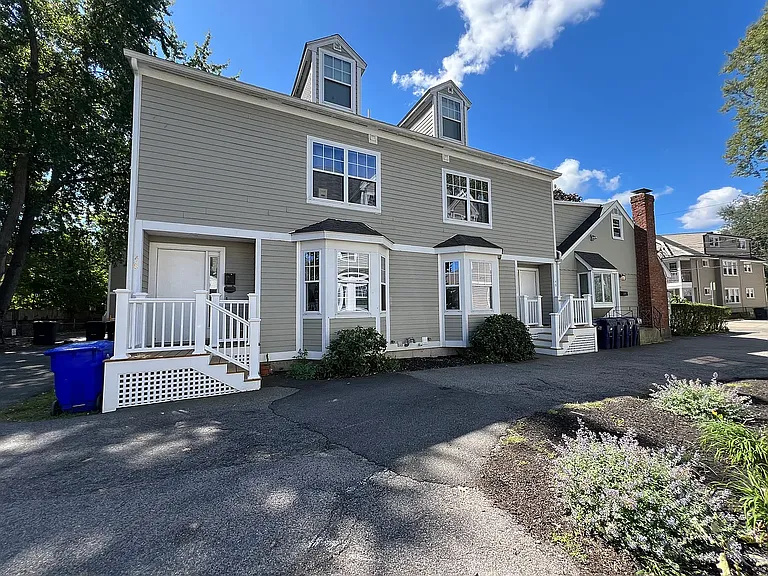 44 Westford St #44 — Photo 1