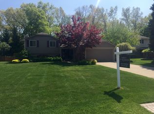 5031 Timber Ridge Trl, Clarkston, MI 48346