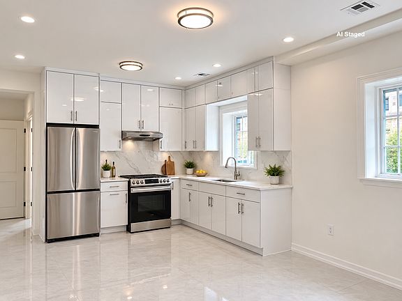 2nd image of 5647 136th St