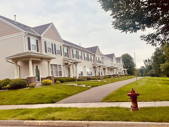 3rd image of 6583 Linwood Dr NE