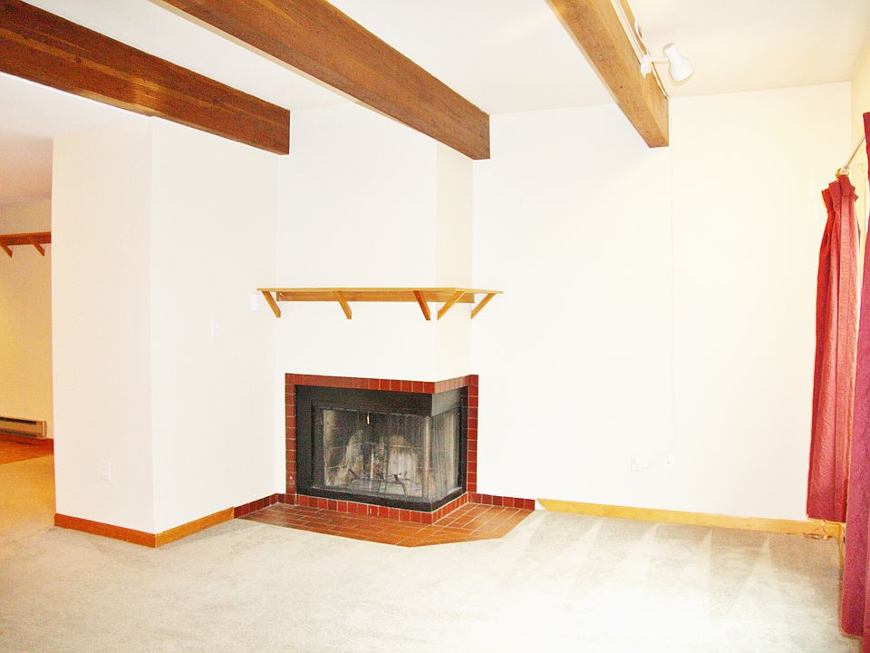 1st image of 1717 16th Ave Unit 20