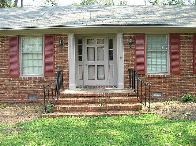 1st image of 216 N Harding Dr