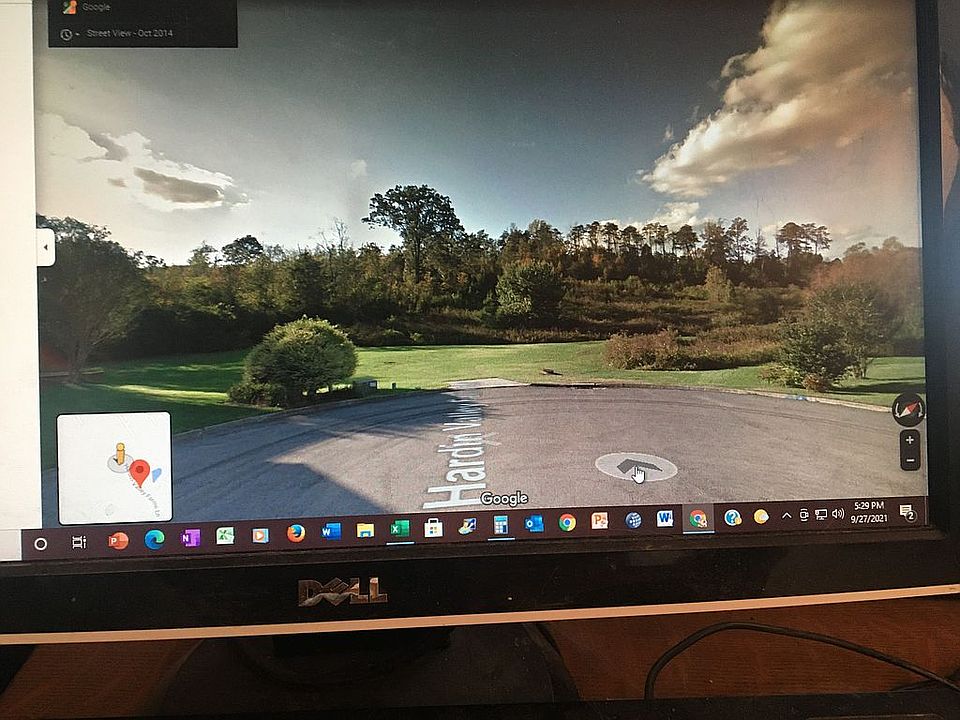 Cul de sac (5.4 acre estate 