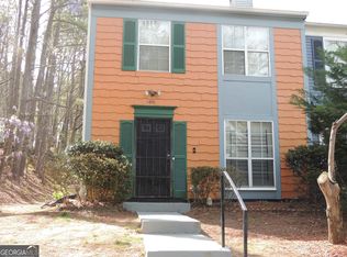 1496 Inverness Dr, Stone Mountain, GA 30083