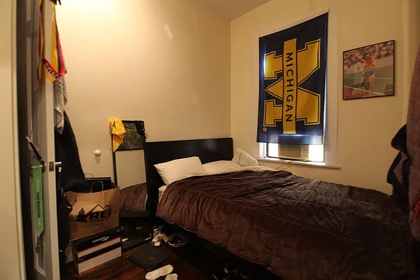 Rented by Compass | media 11