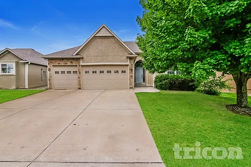 1446 Brompton Ln Photo 1