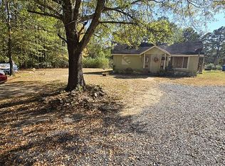 1703 Vivian St, Mena, AR 71953