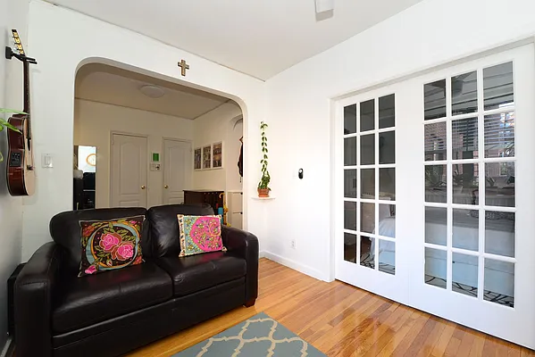 Sold by Keller Williams Realty Landmark | media 21