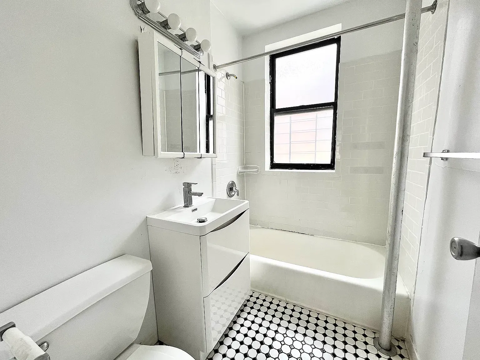 541 West 156th Street — Photo 3