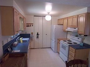 4th image of 3386 Woodcrest Dr