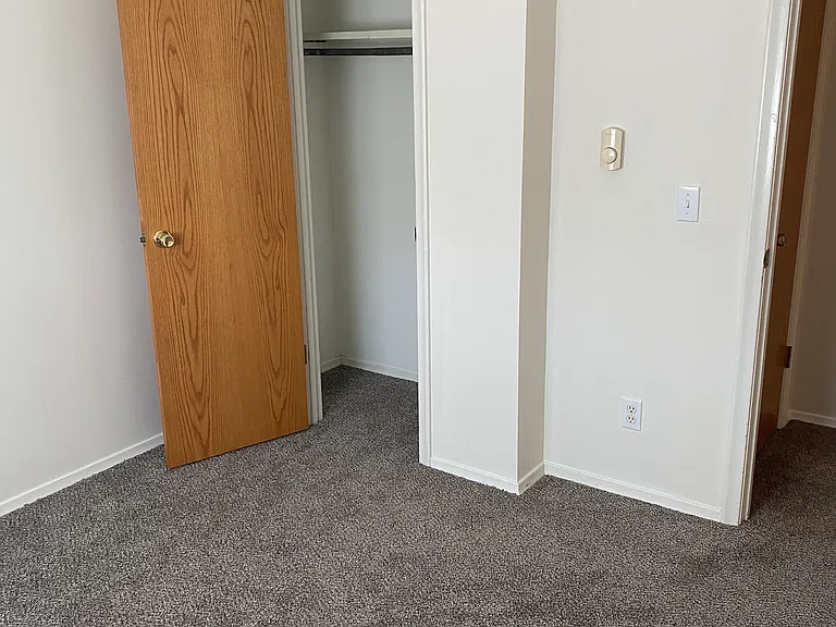 58566 Glidden Ave #58568 — Photo 8