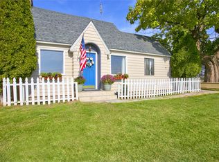 961 Gurley Rd, Granger, WA 98932