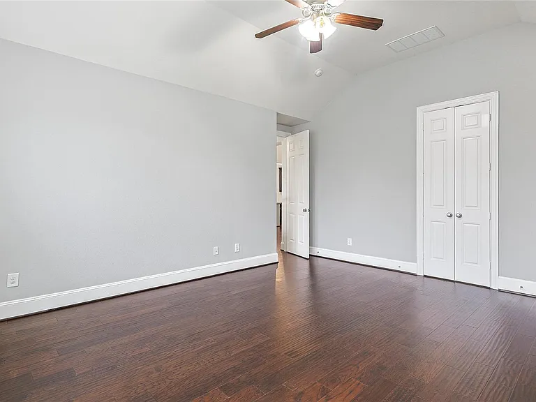 5919 Solara Ledge Ln — Photo 26