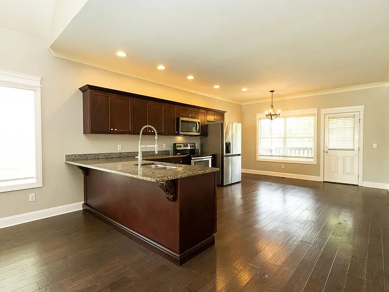8492 Standifer Gap Rd — Photo 7