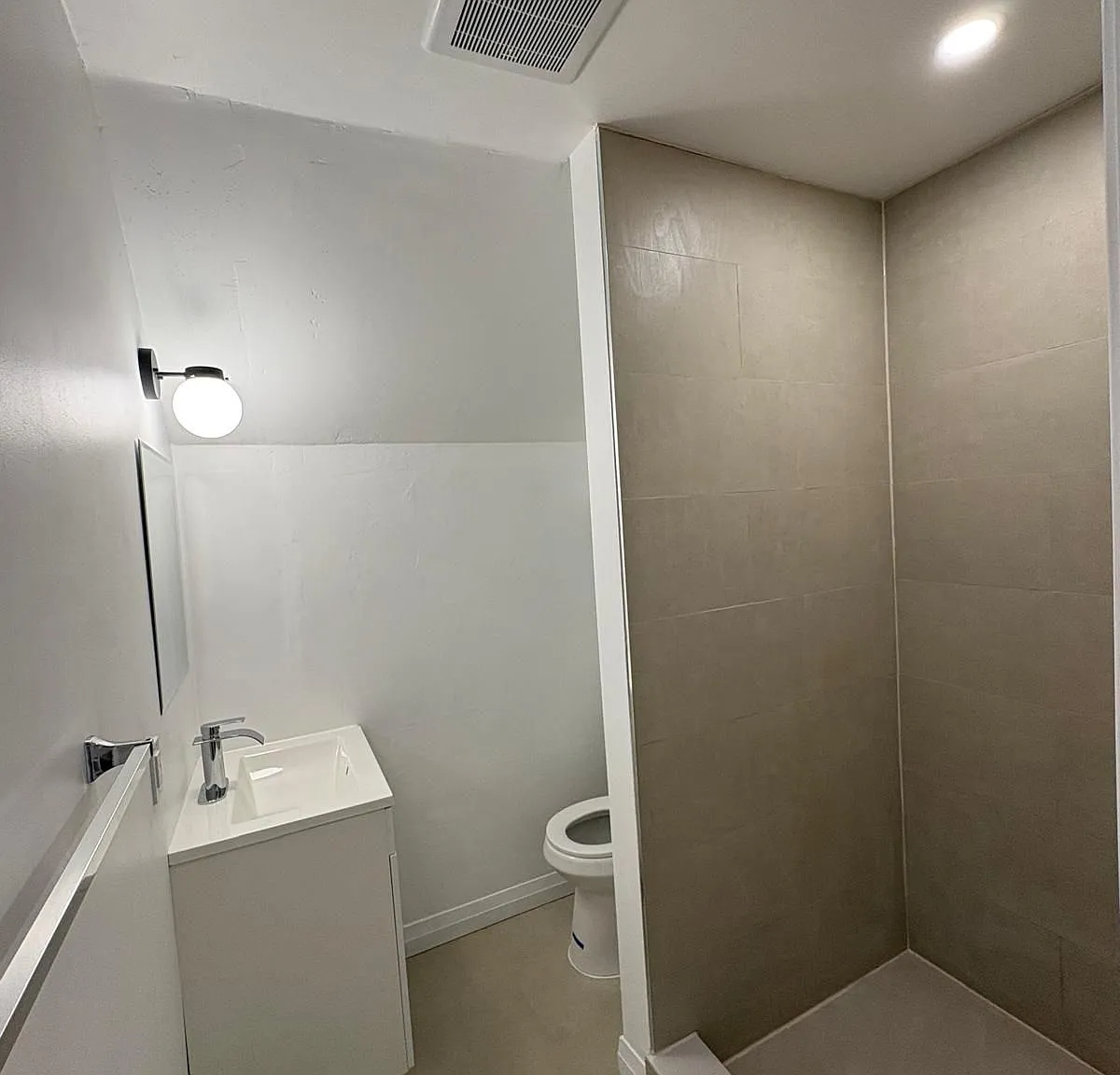 3 bed, $1,750 — Photo 3