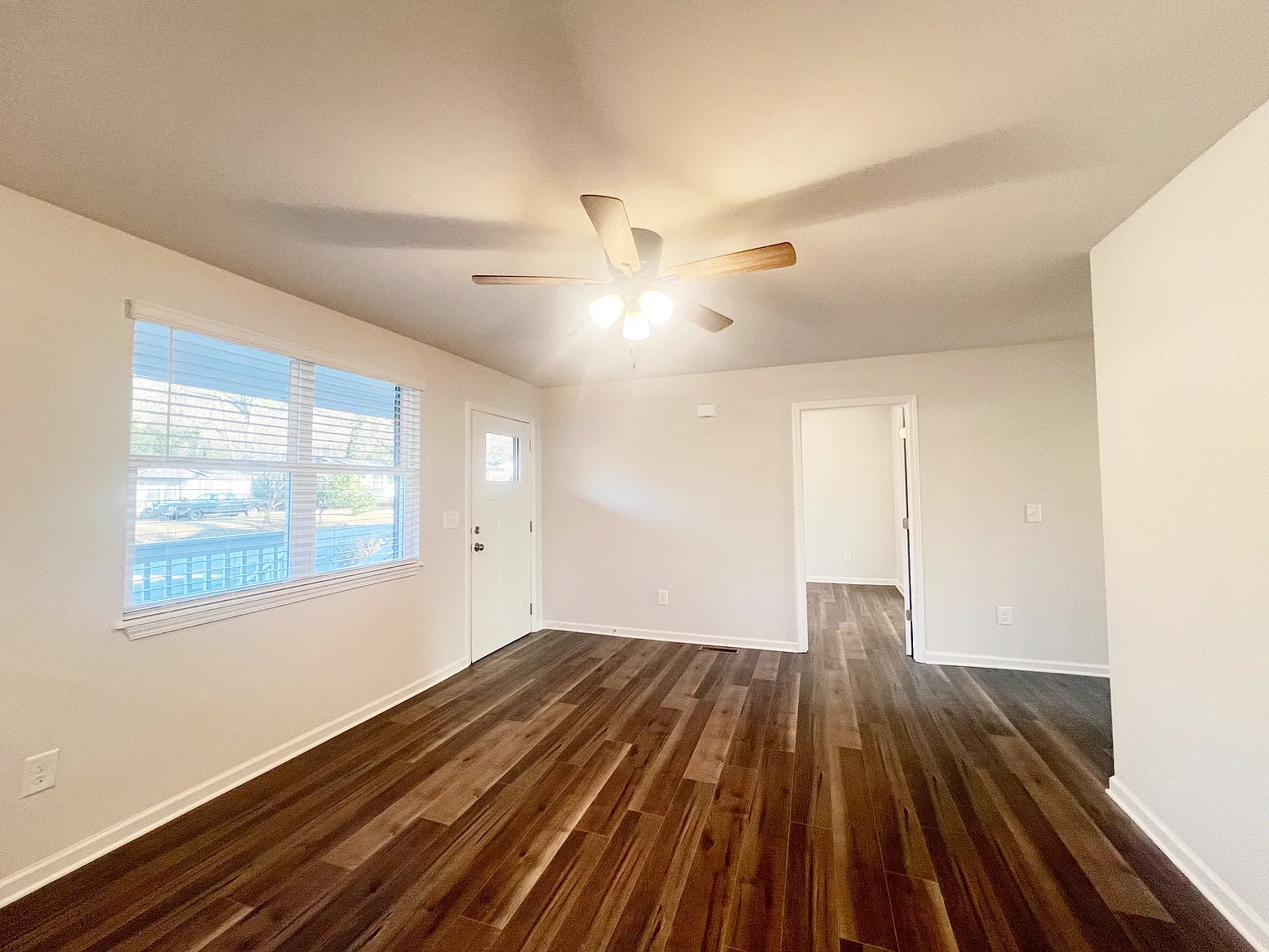 2 bed, 1020 sqft, $1,550 — Photo 3