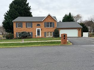 87 Amanda Dr, Smithsburg, MD 21783