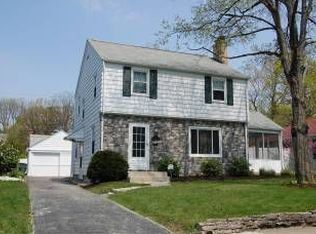 412 Chatham Rd, Columbus, OH 43214