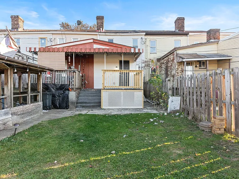 605 E 19th Ave — Photo 24