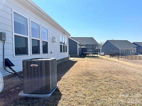 5th image of 1111 Kalli Dr