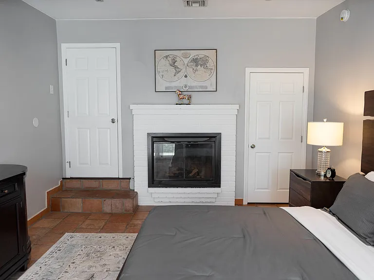 10809 Hartsook St #F — Photo 30