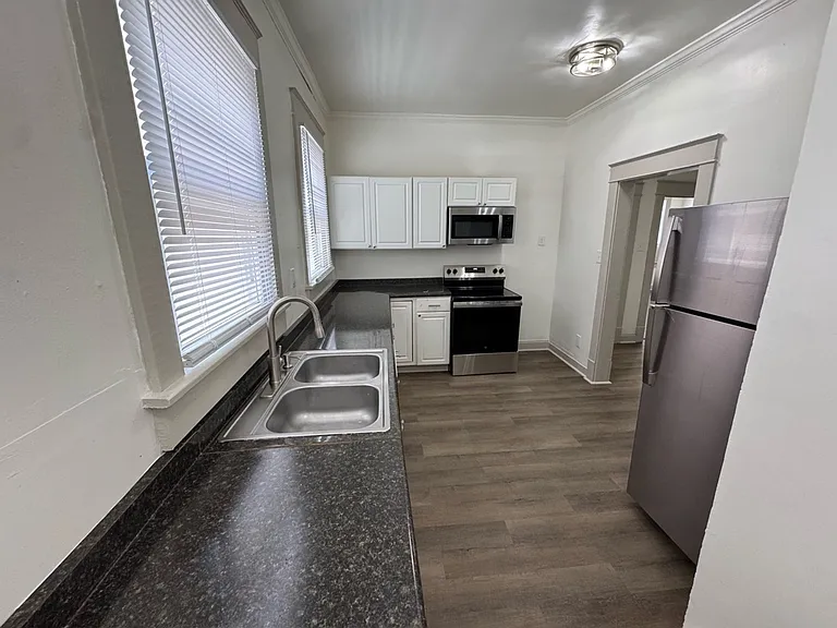 419 Carolina Ave — Photo 6