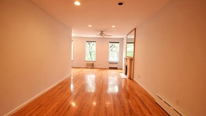 Rented by Keller Williams NYC | media 16