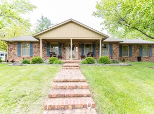 1205 Ridgemont Ct, Moberly, MO 65270
