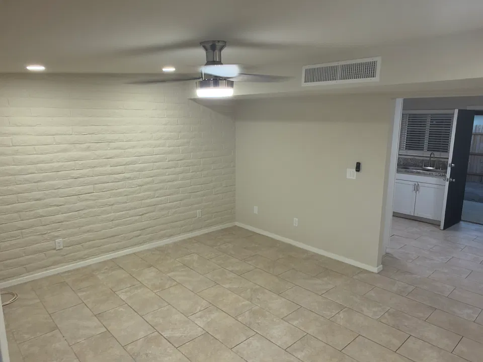 3443 E Water St #3443