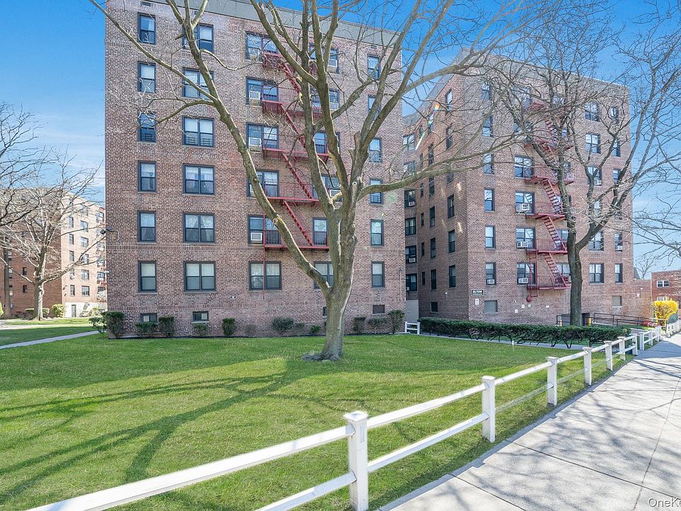 1st image of 83-85 Woodhaven Boulevard #3L