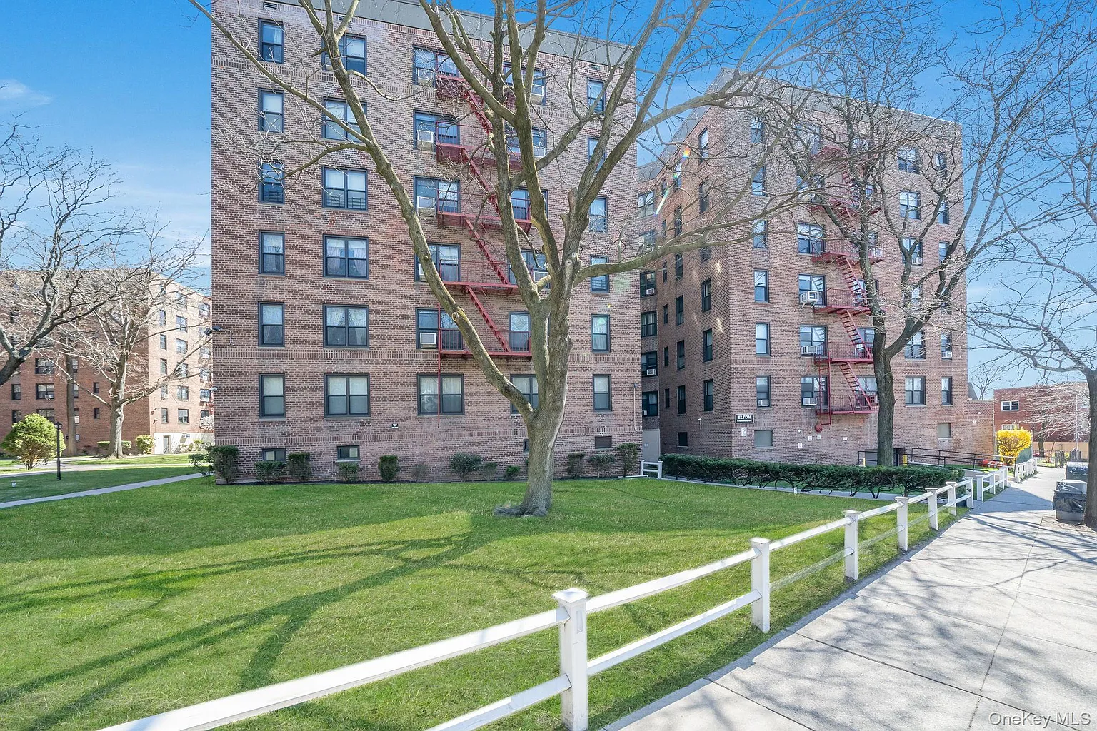 83-85 Woodhaven Boulevard #3L photo 1