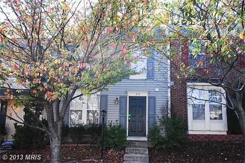 1st image of 213 Independence Dr