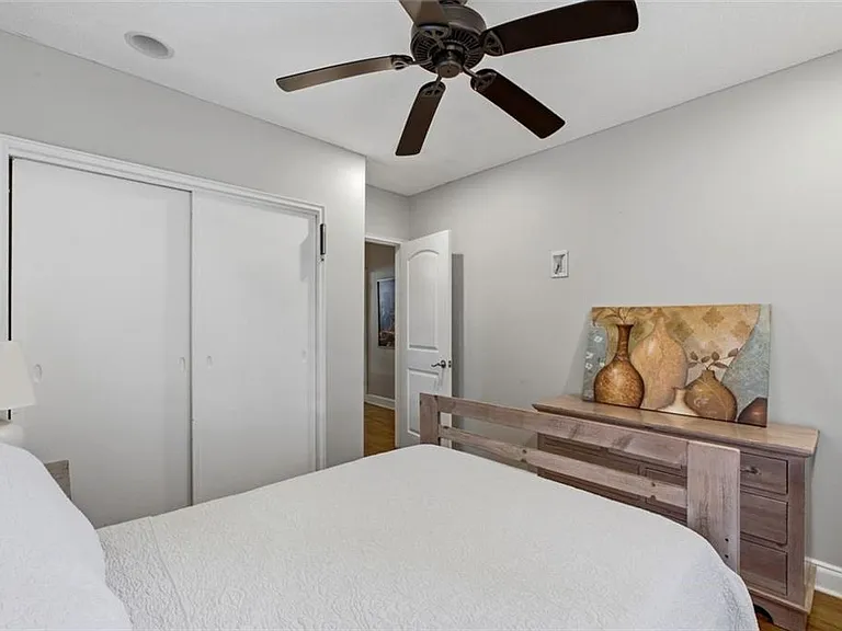 1401 Briarwood Rd NE — Photo 19
