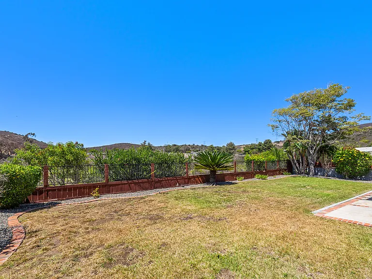 9166 Emden Rd — Photo 27